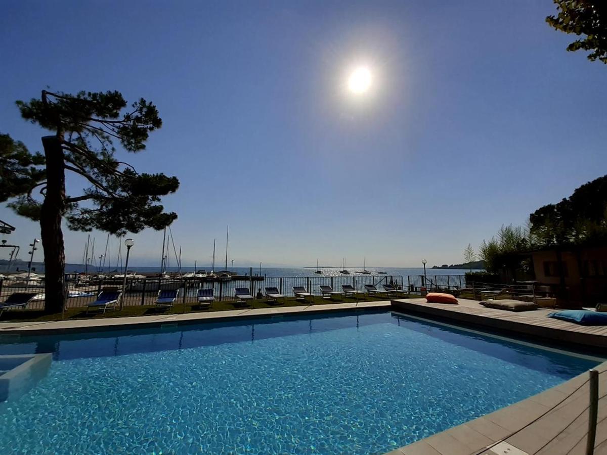 Villaggio Turistico Dei Tigli Padenghe sul Garda Buitenkant foto