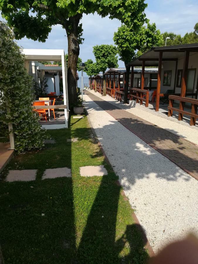 Villaggio Turistico Dei Tigli Padenghe sul Garda Buitenkant foto